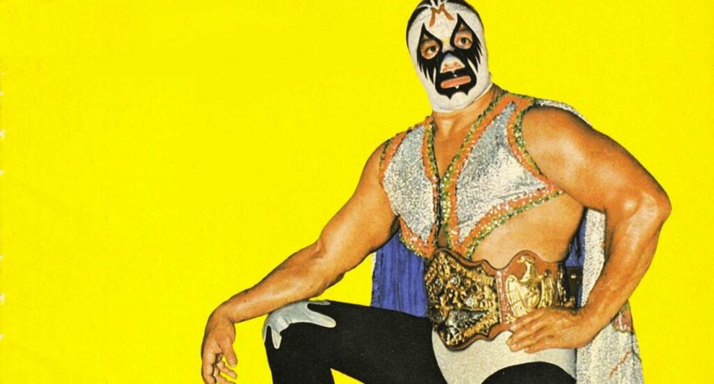 Roadtrip Music: Sky High by Jigsaw (Mil Mascaras, Dos Caras, Dos Caras Jr., Jonathan Gresham) Roadtrip Music: Sky High by Jigsaw (Mil Mascaras, Dos Caras, Dos Caras Jr., Jonathan Gresham)