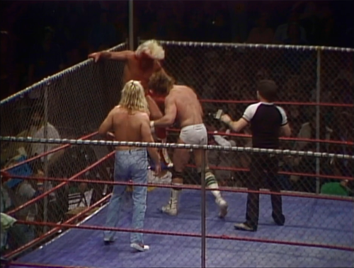 Beginnings of a World Class Feud (World Class, December 25, 1982)