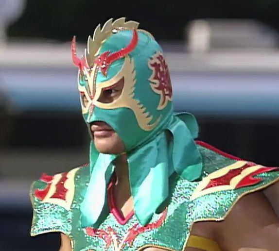 Roadtrip Music: Separados by Luis Miguel (Ultimo Dragon)